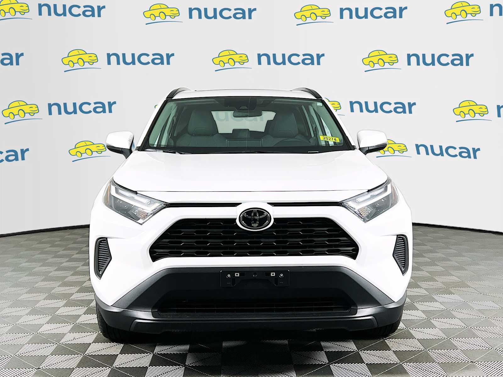 2025 Toyota RAV4 XLE - Photo 2