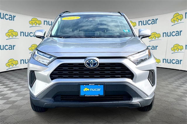 2022 Toyota RAV4 Hybrid XLE - Photo 3
