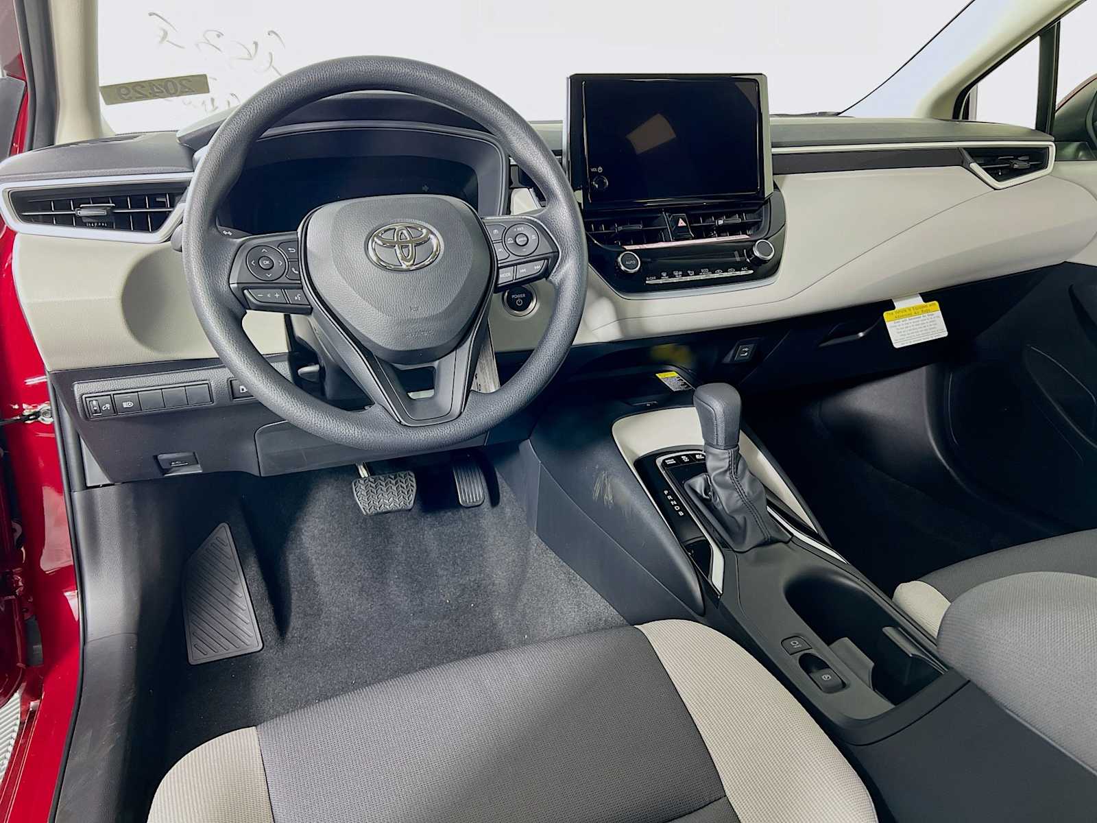 2026 Toyota Corolla Hybrid LE - Photo 6