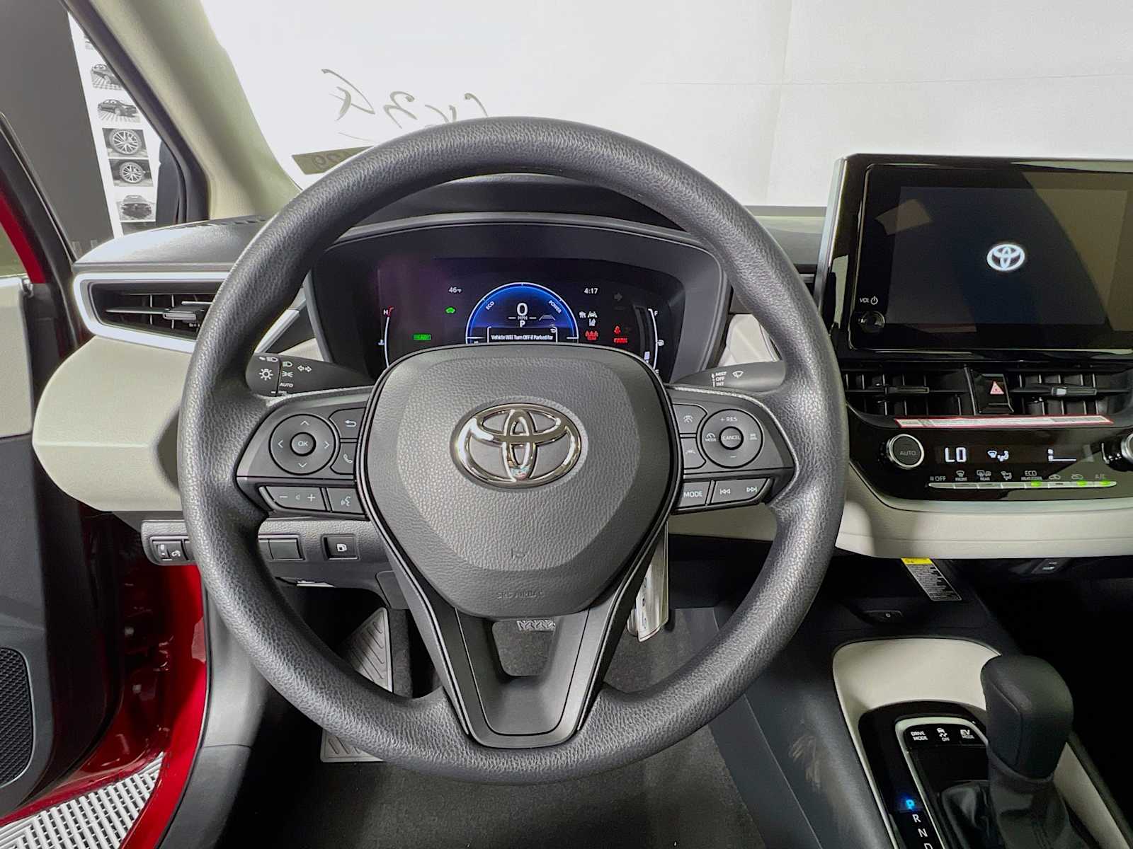 2026 Toyota Corolla Hybrid LE - Photo 7