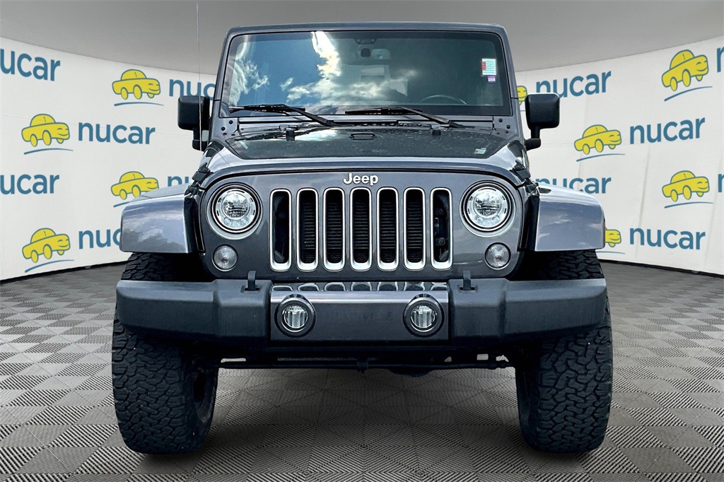 2018 Jeep Wrangler JK Unlimited Sahara - Photo 2