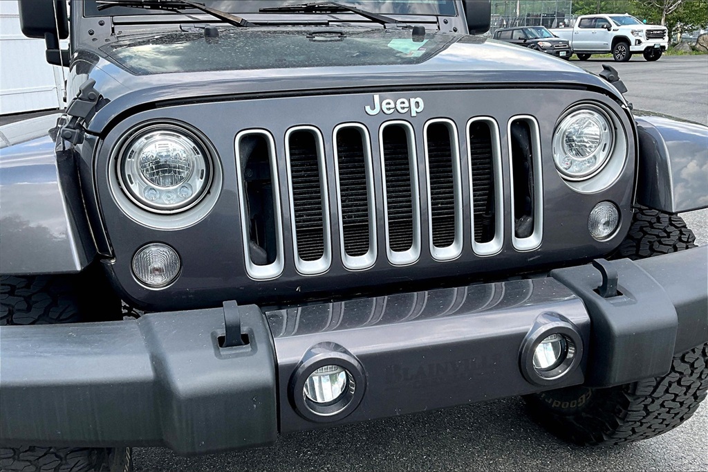 2018 Jeep Wrangler JK Unlimited Sahara - Photo 28