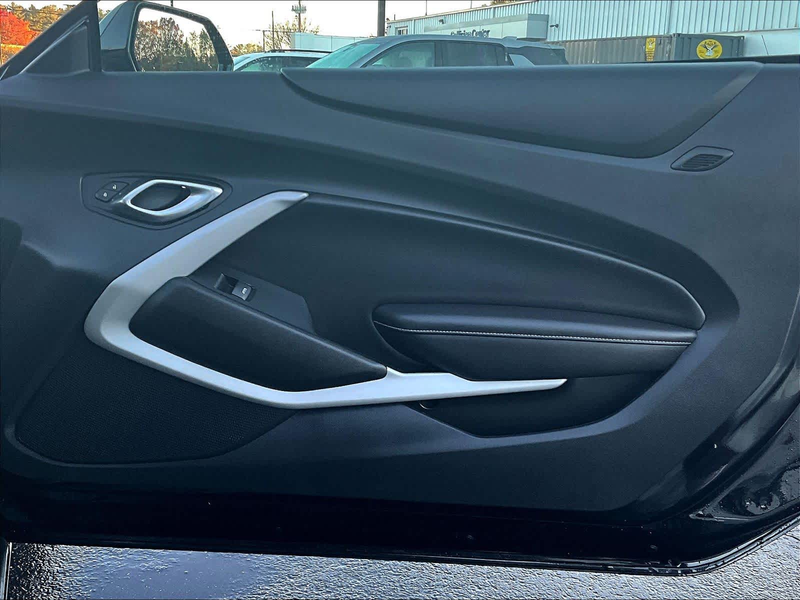 2022 Chevrolet Camaro 1LT - Photo 12