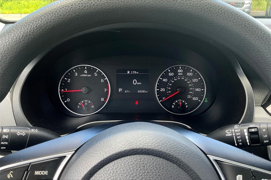 2021 Kia Seltos LX - Photo 15