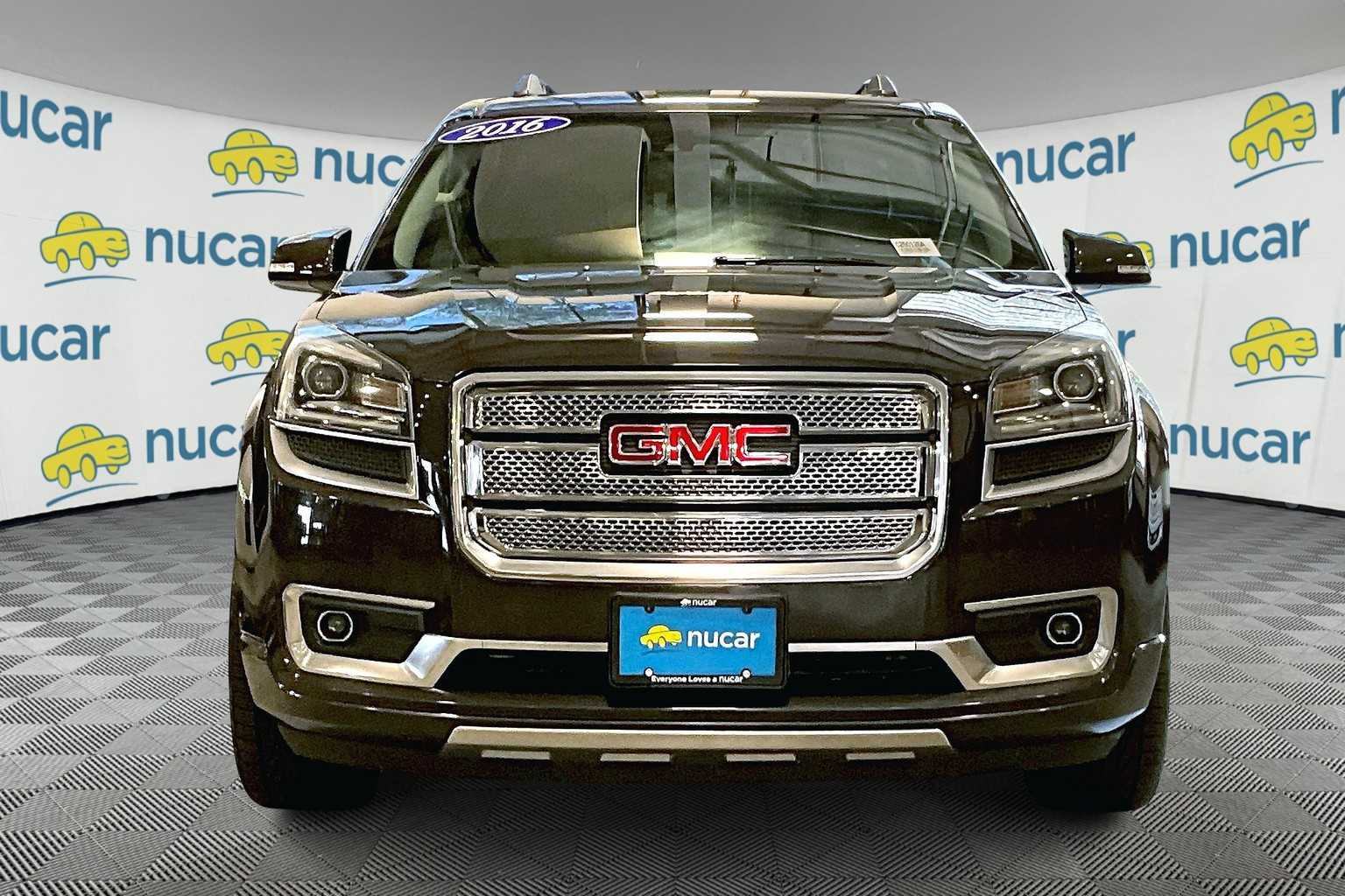 2016 GMC Acadia Denali - Photo 2