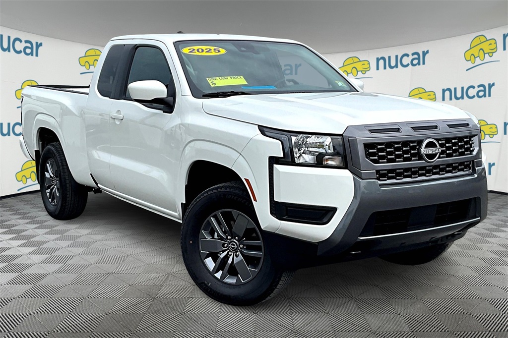 2025 Nissan Frontier SV - Photo 1