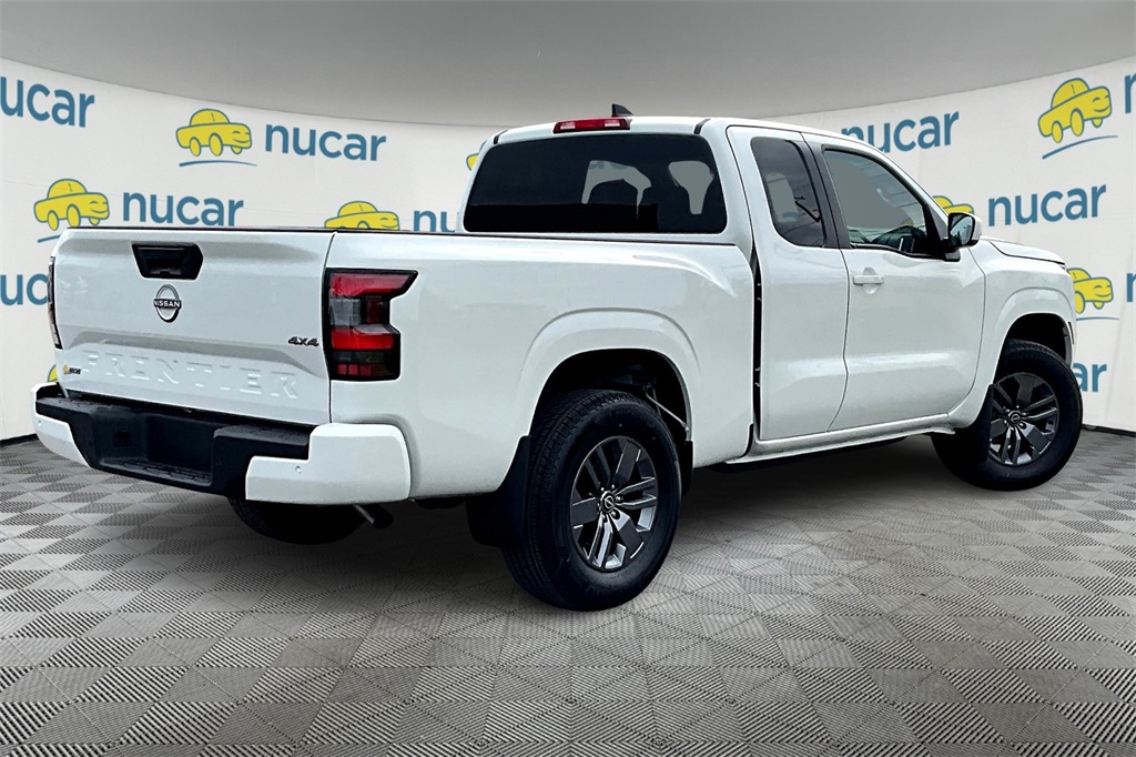 2025 Nissan Frontier SV - Photo 6