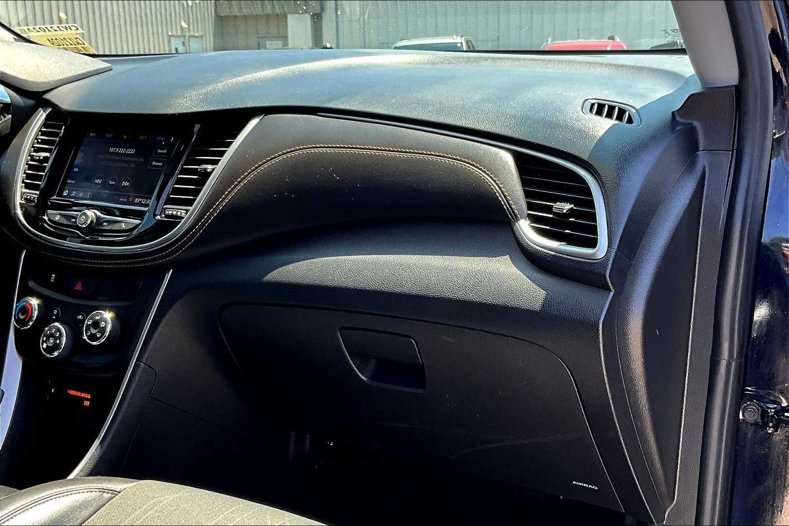 2022 Chevrolet Trax LT - Photo 13