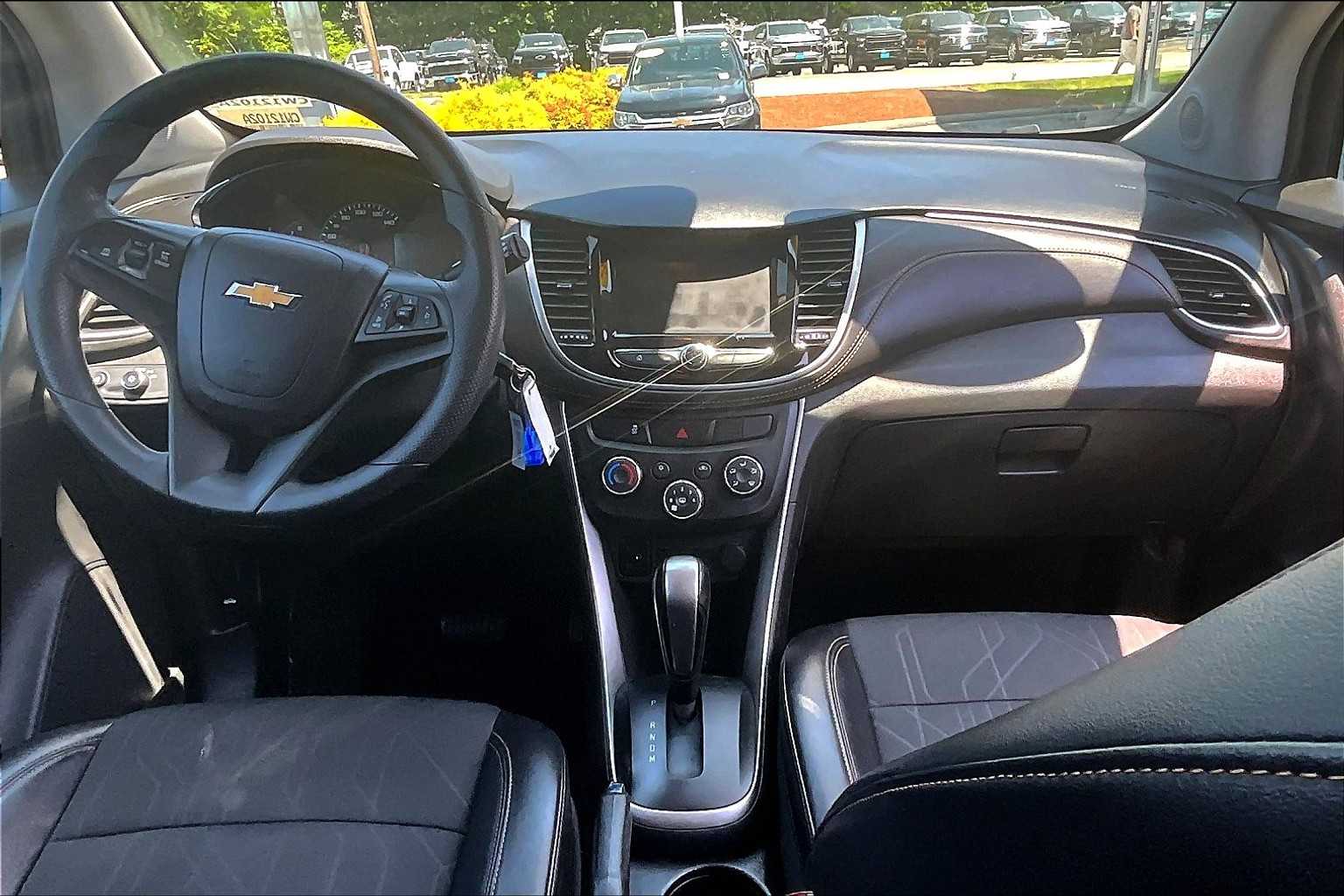 2022 Chevrolet Trax LT - Photo 21