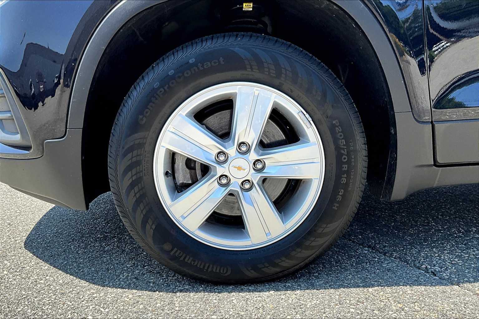 2022 Chevrolet Trax LT - Photo 7