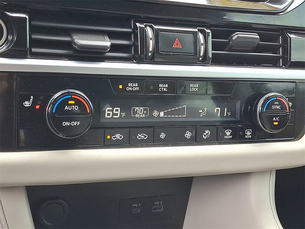 2022 Nissan Pathfinder SV - Photo 17