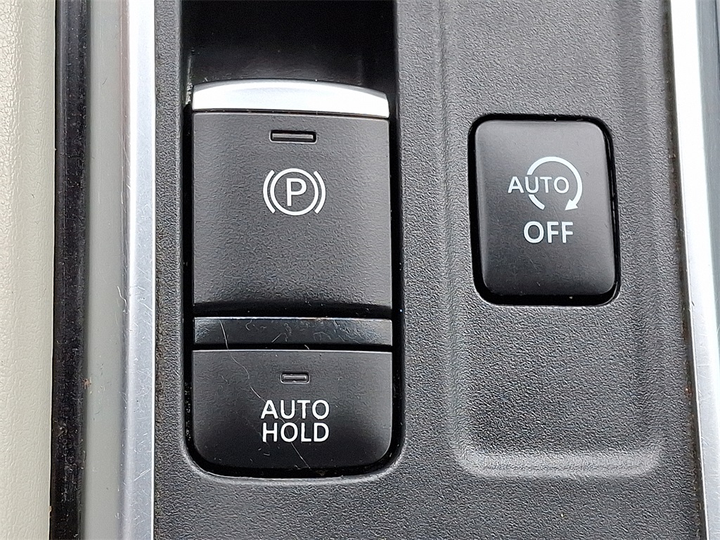 2022 Nissan Pathfinder SV - Photo 24