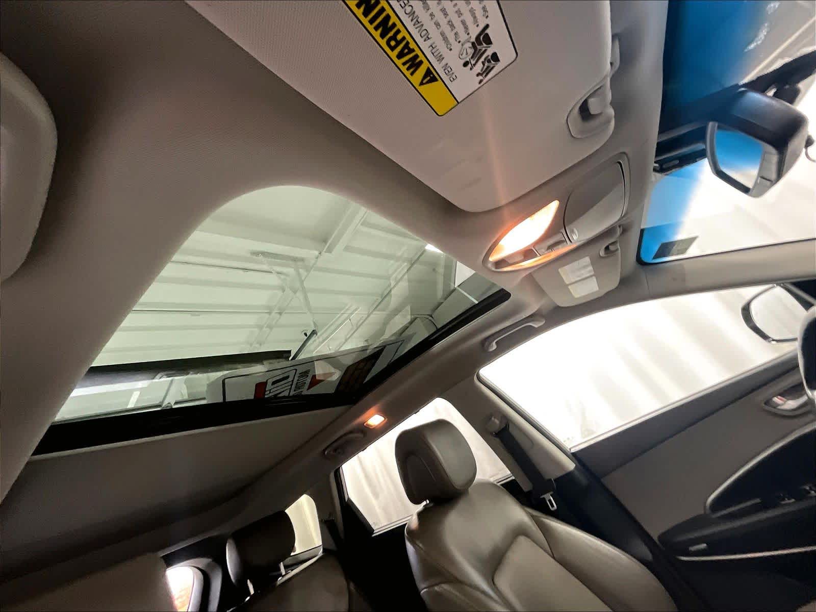 2016 Hyundai Santa Fe Limited - Photo 22