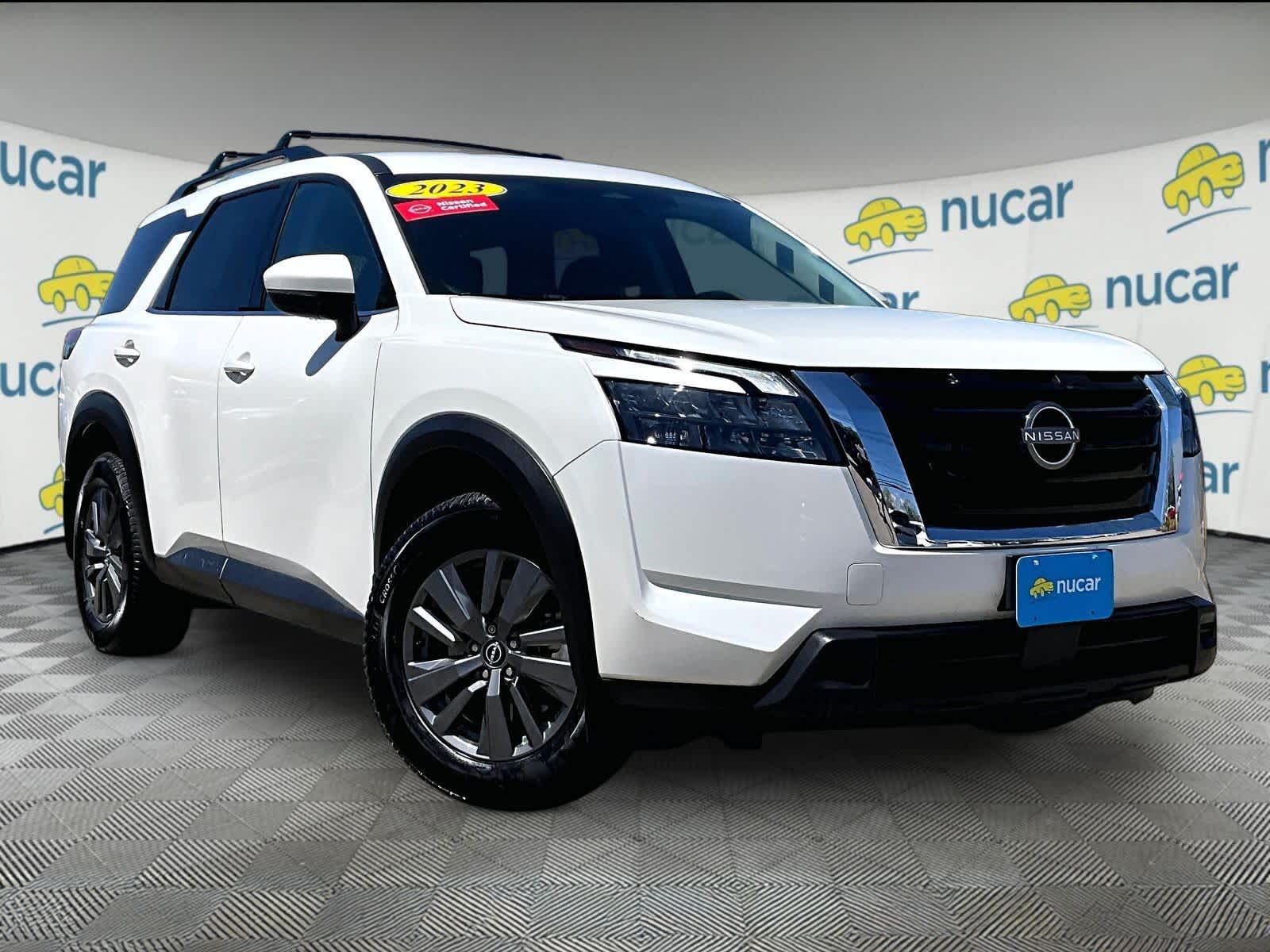 2023 Nissan Pathfinder SV