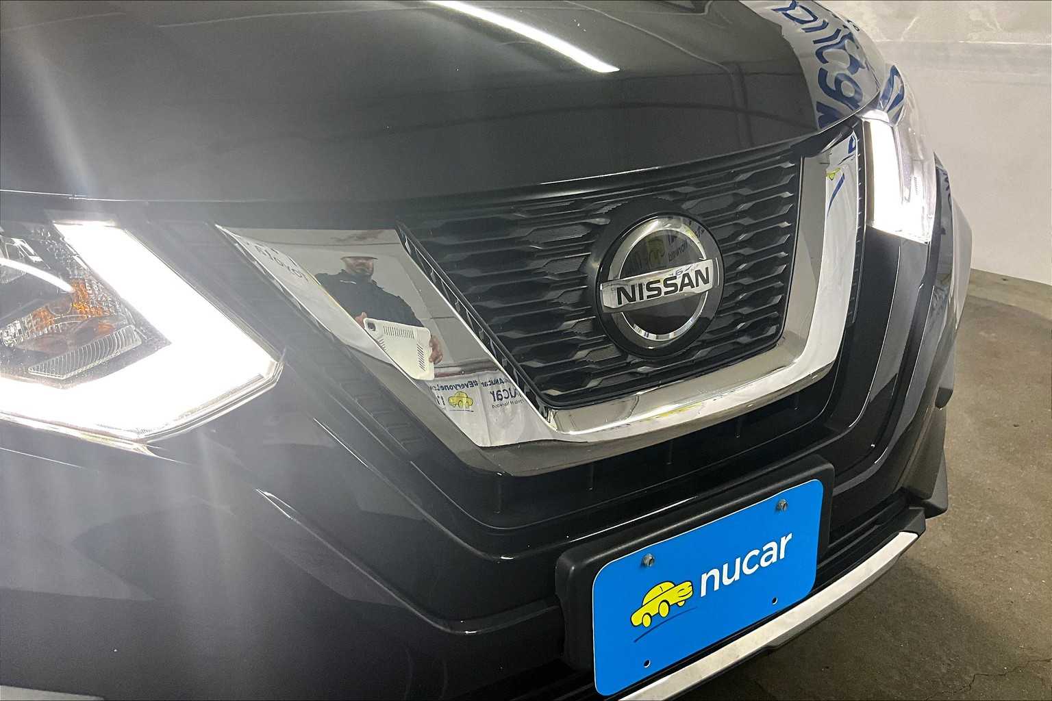 2020 Nissan Rogue SV - Photo 32