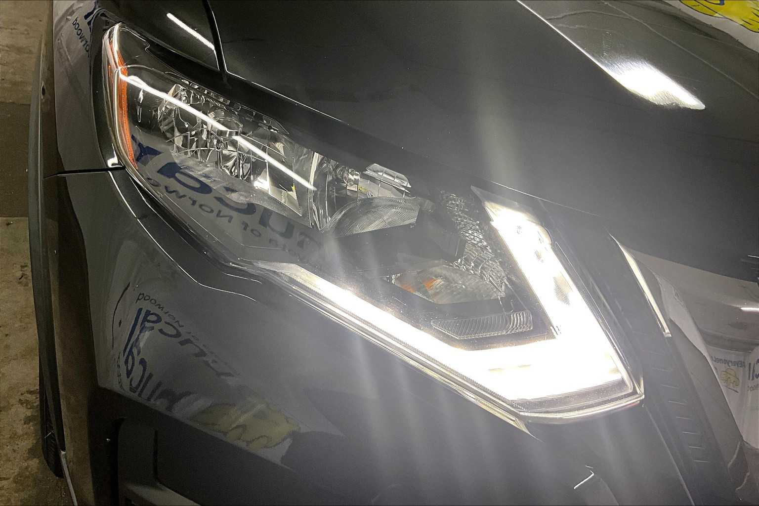 2020 Nissan Rogue SV - Photo 33