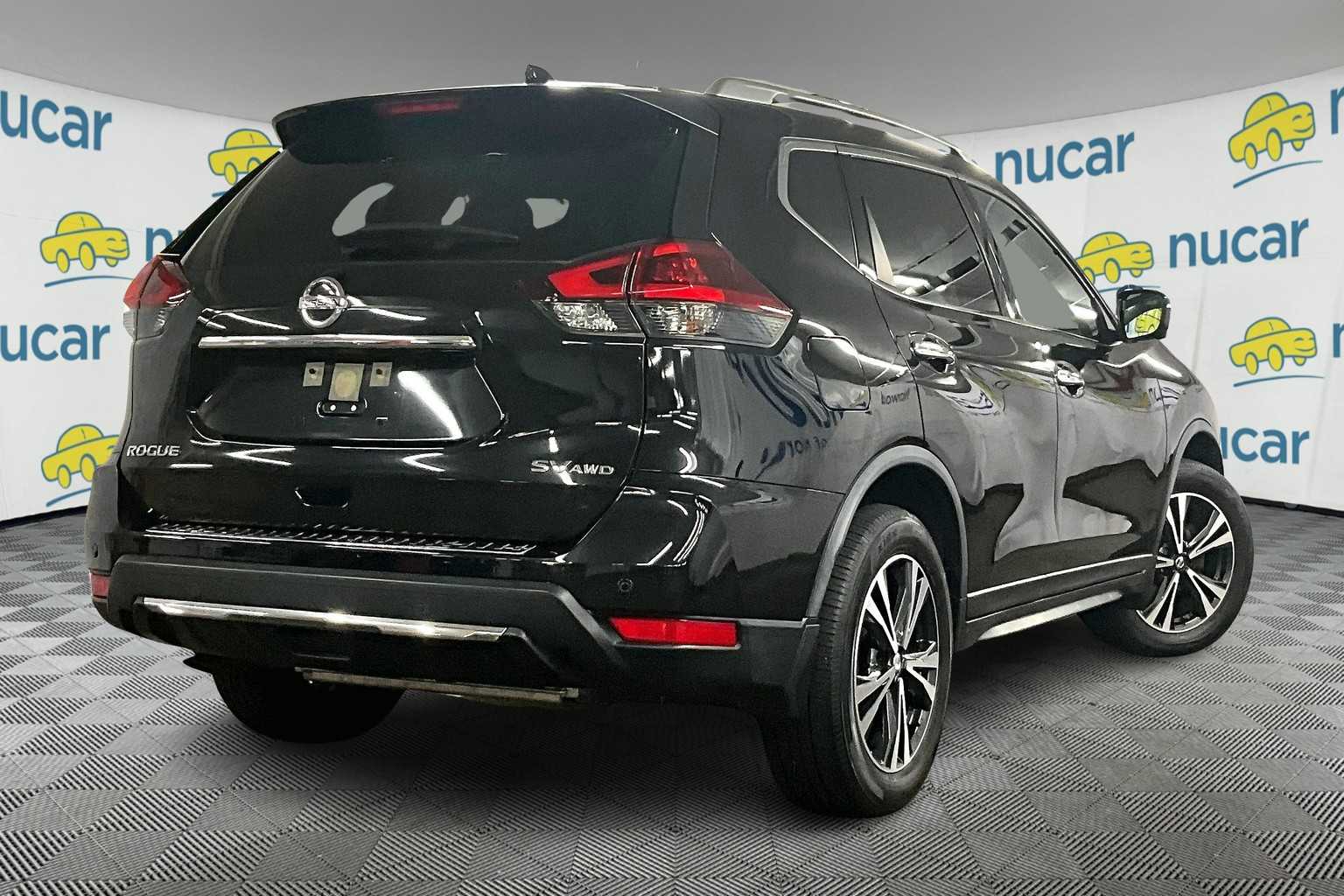 2020 Nissan Rogue SV - Photo 6
