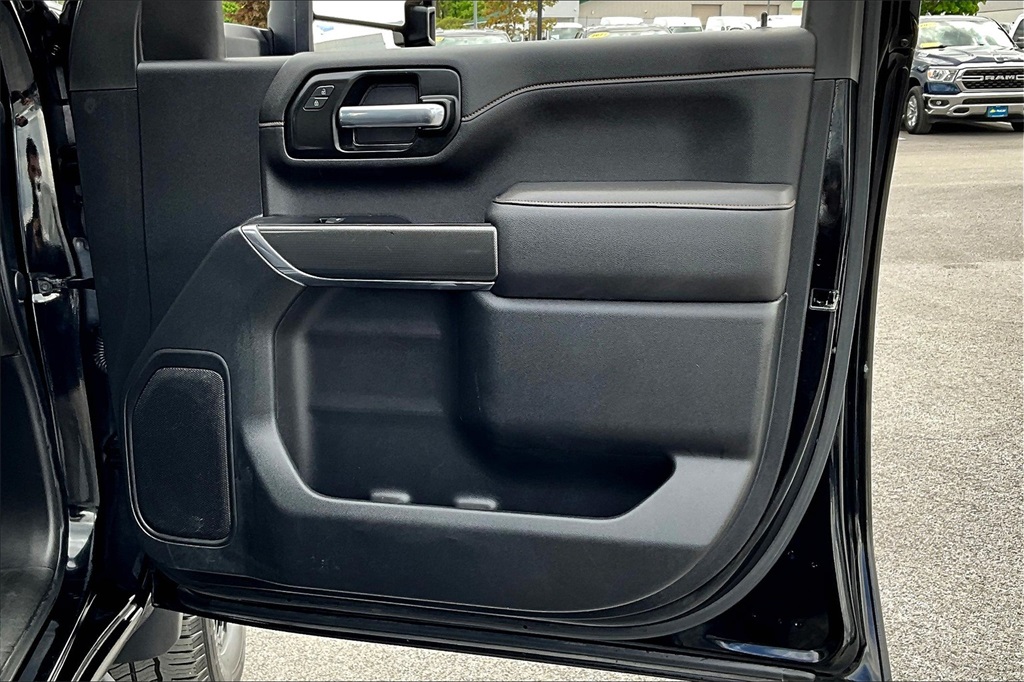 2021 GMC Sierra 3500HD AT4 - Photo 12
