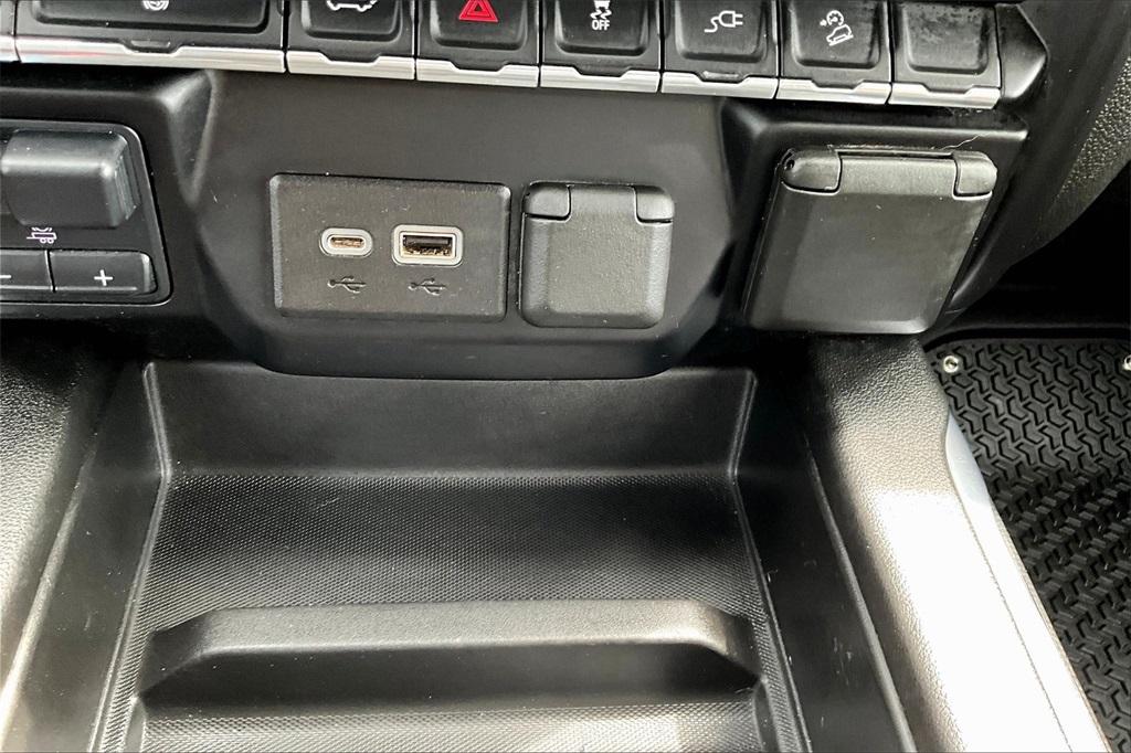 2021 GMC Sierra 3500HD AT4 - Photo 27