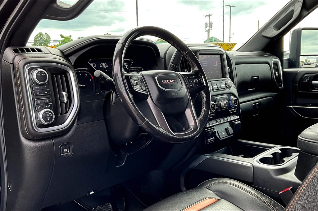 2021 GMC Sierra 3500HD AT4 - Photo 8