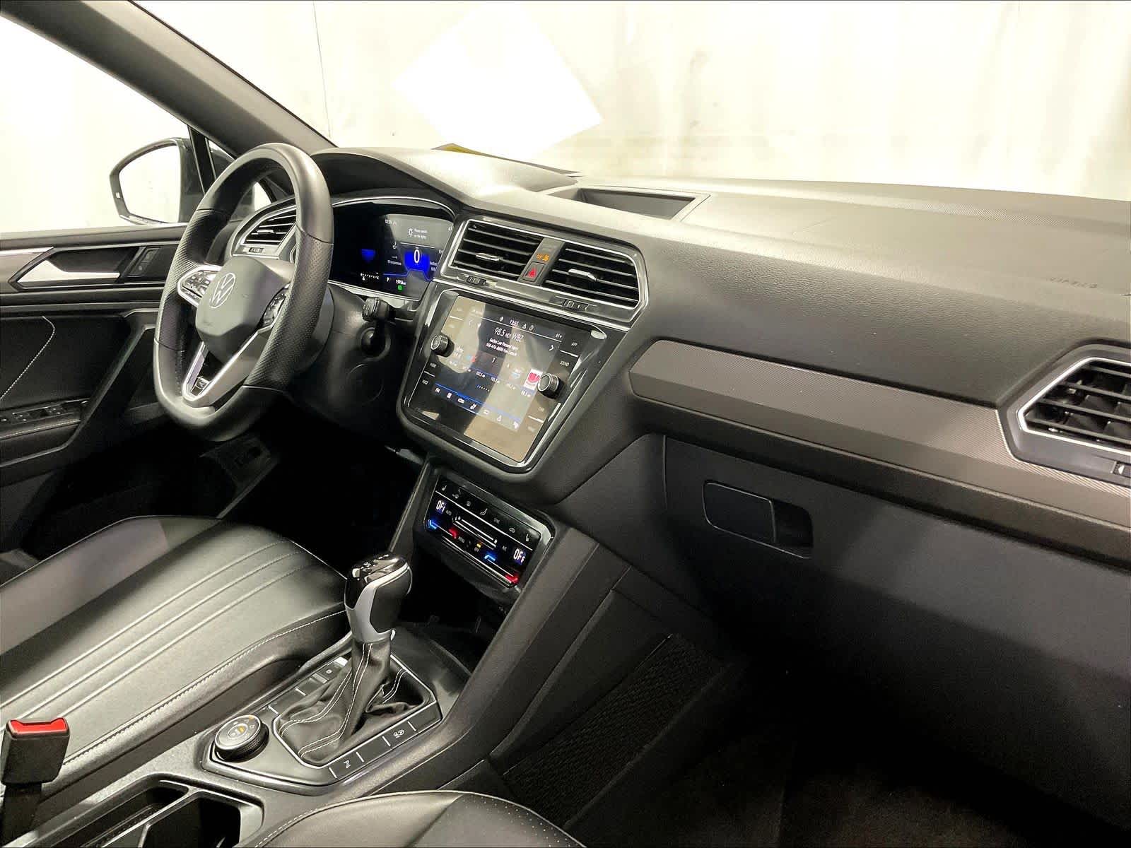 2024 Volkswagen Tiguan SE R-Line Black - Photo 14