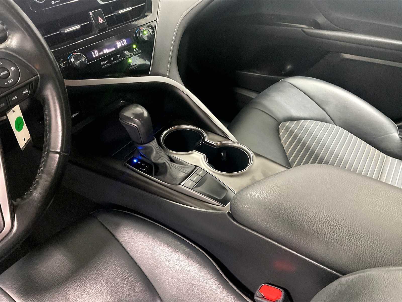 2023 Toyota Camry SE - Photo 20
