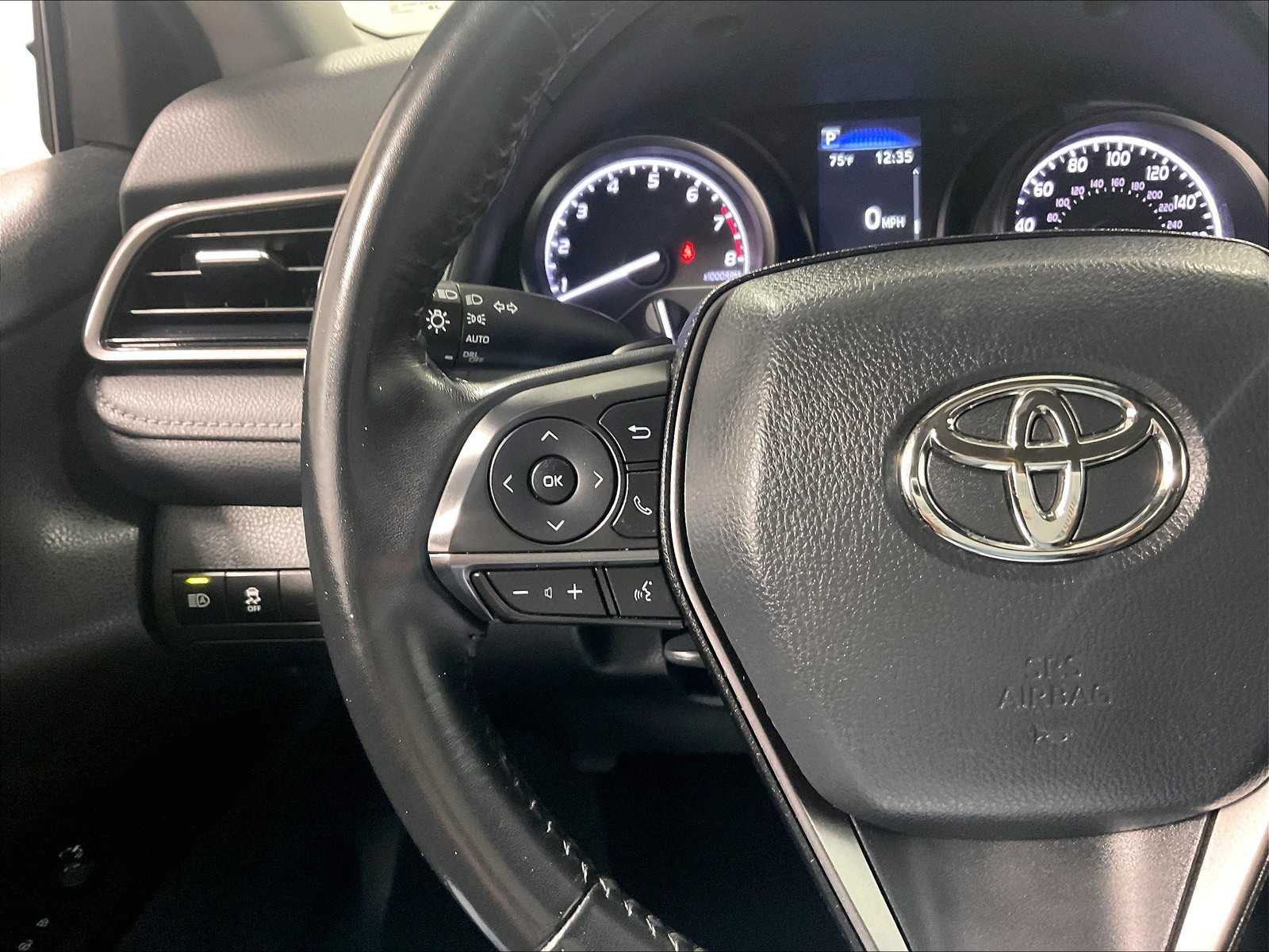 2023 Toyota Camry SE - Photo 22