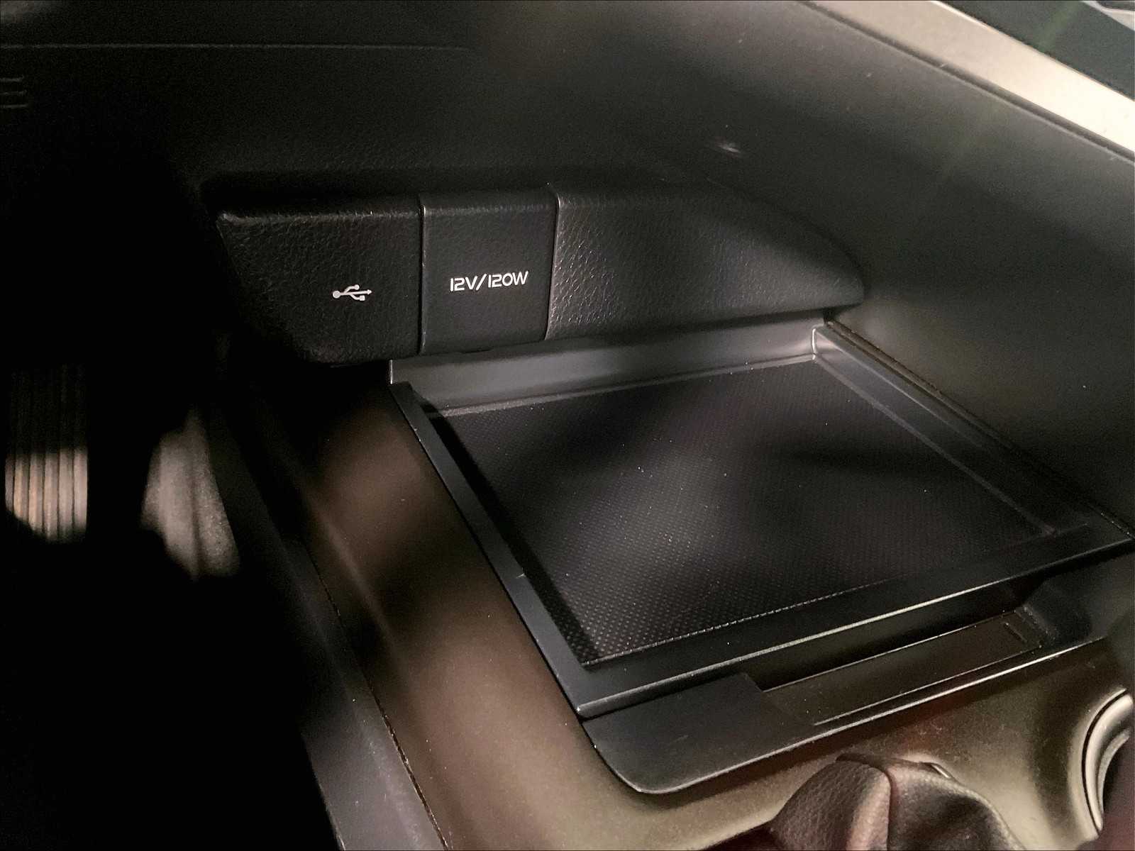 2023 Toyota Camry SE - Photo 26