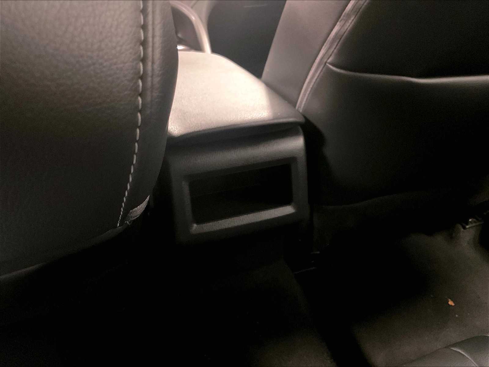 2023 Toyota Camry SE - Photo 27