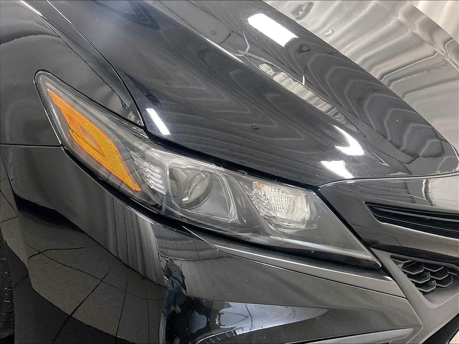 2023 Toyota Camry SE - Photo 32