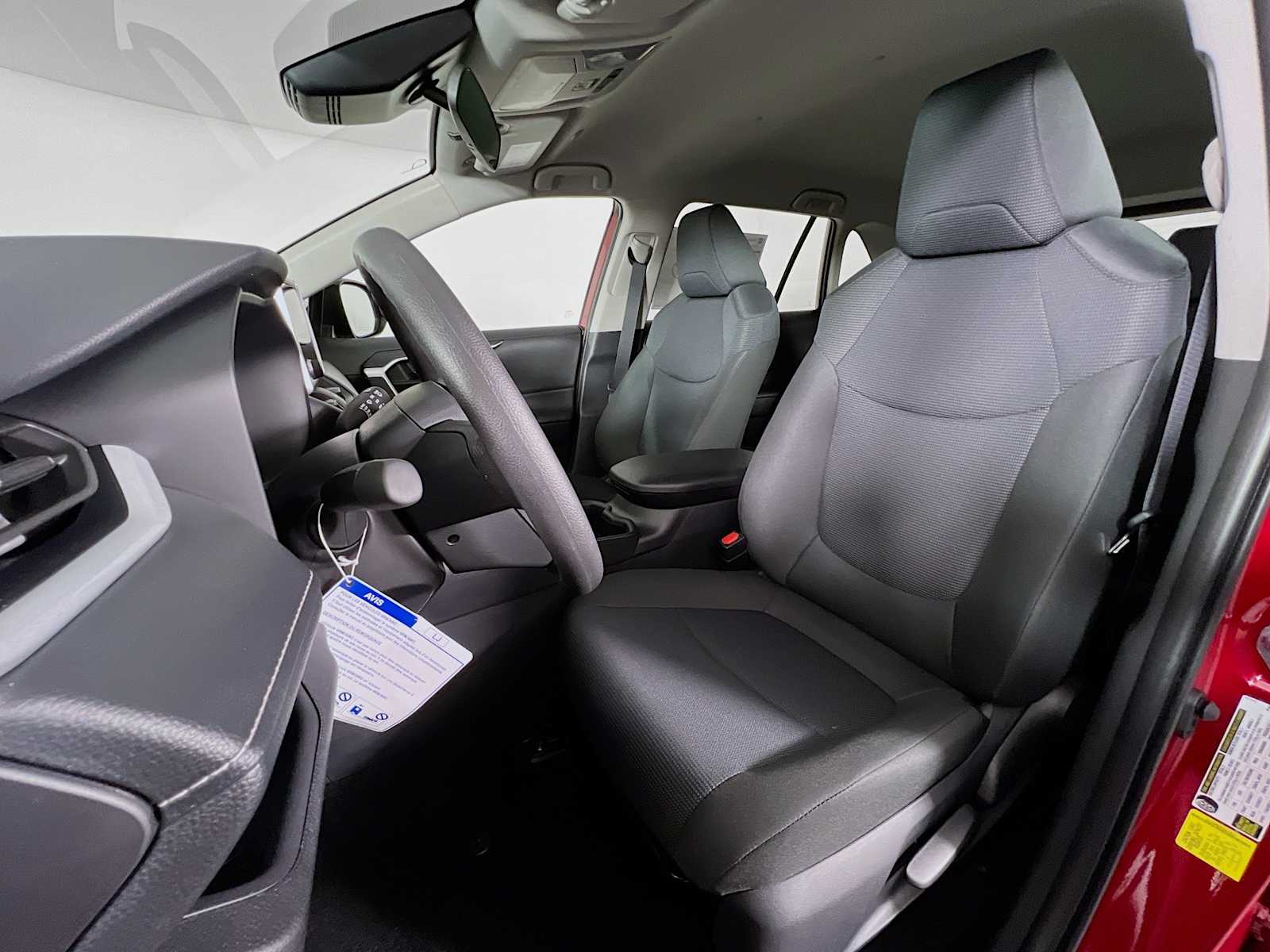 2025 Toyota RAV4 LE - Photo 12
