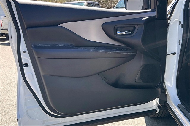 2023 Nissan Murano SV - Photo 18