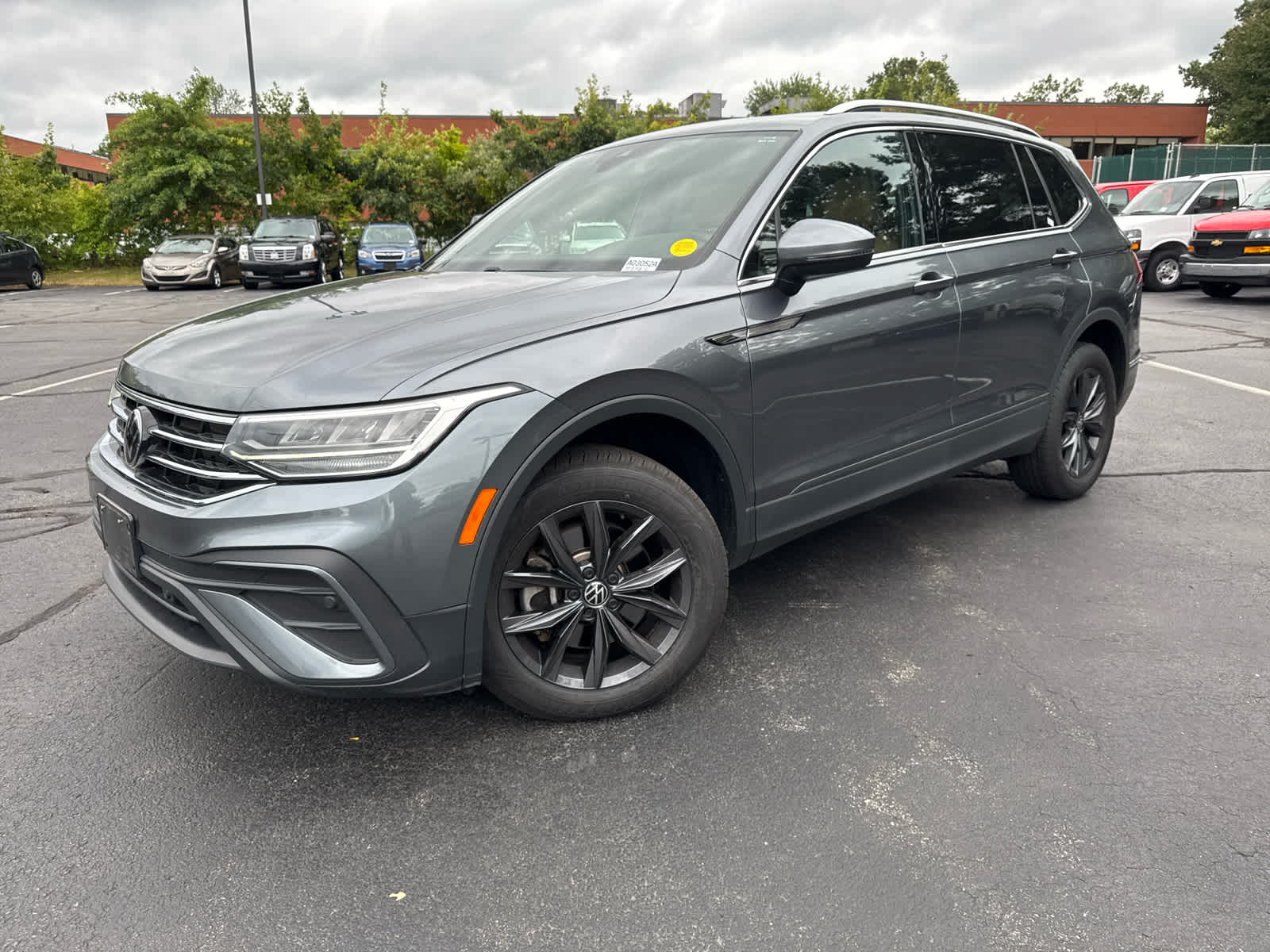 2022 Volkswagen Tiguan SE - Photo 7