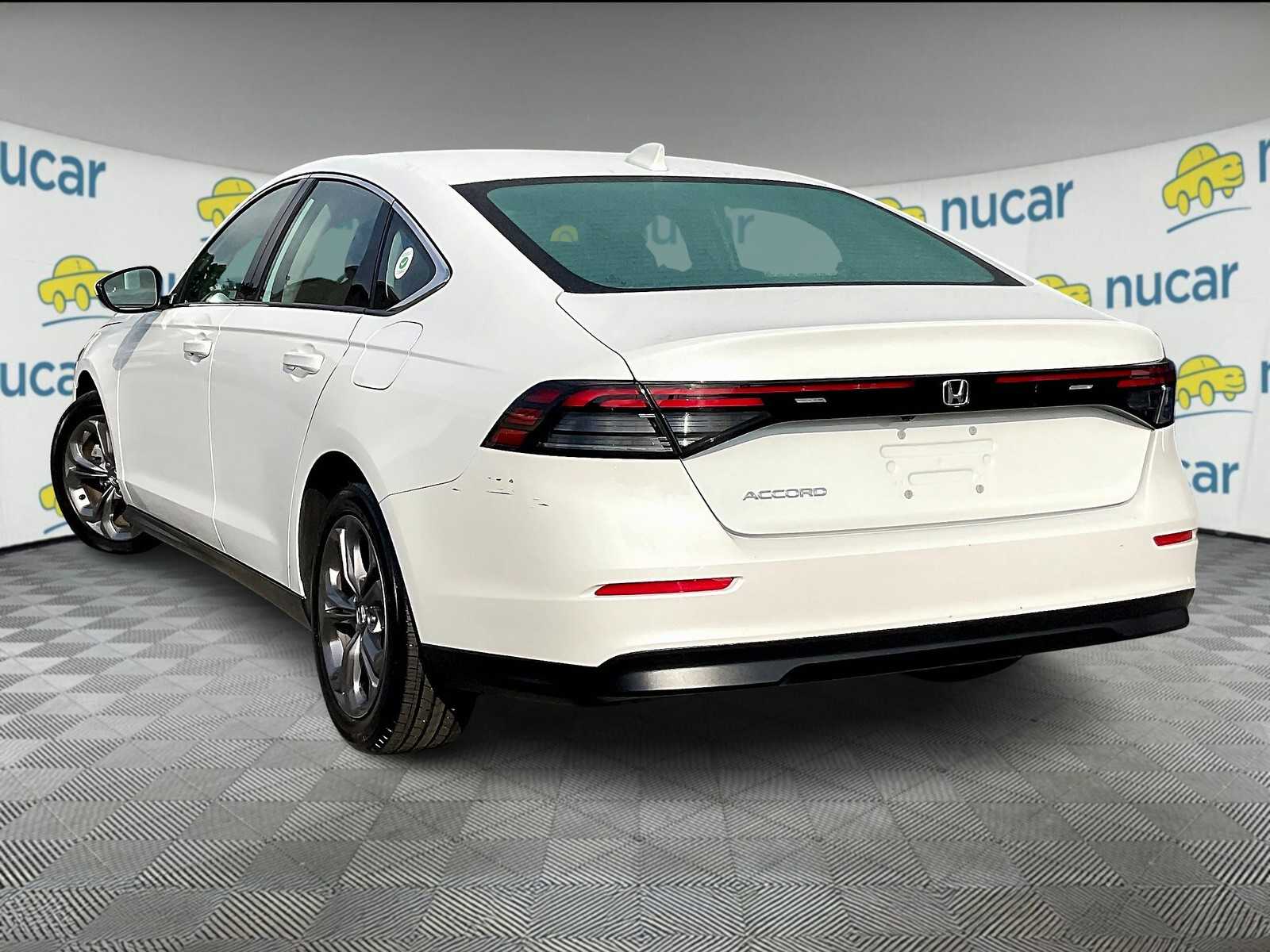 2024 Honda Accord EX - Photo 4