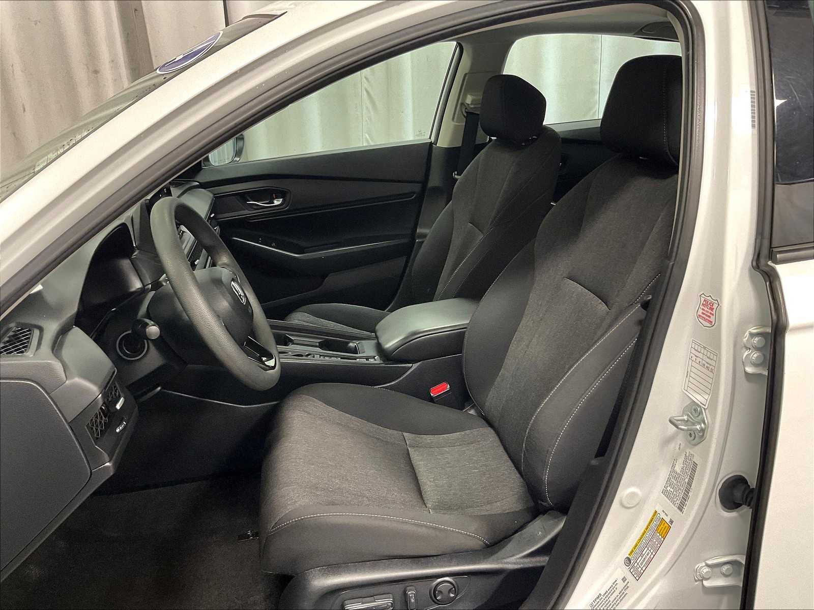 2024 Honda Accord EX - Photo 10