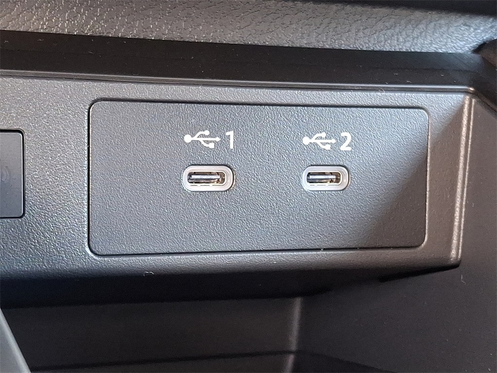 2025 Nissan Kicks SV - Photo 17