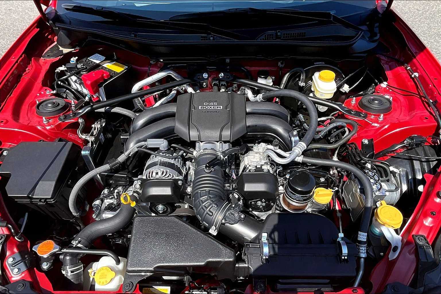 2025 Toyota GR86  - Photo 16