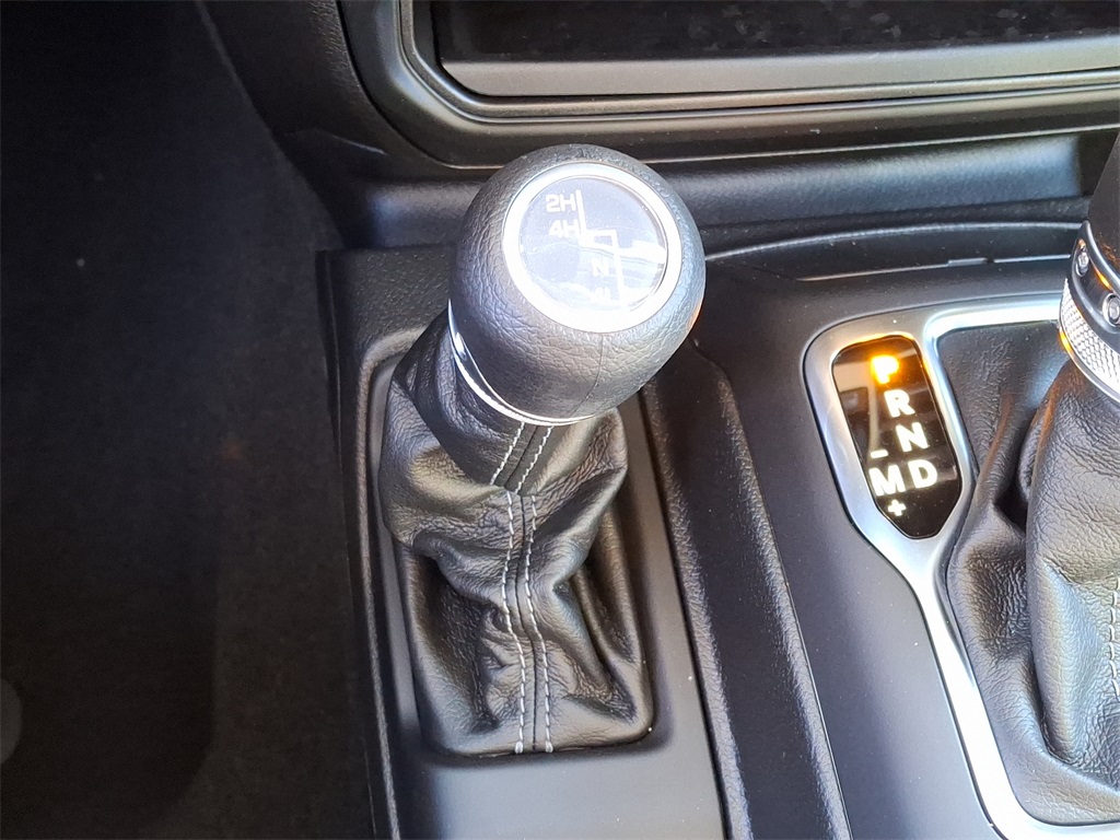 2025 Jeep Wrangler Sport S - Photo 16