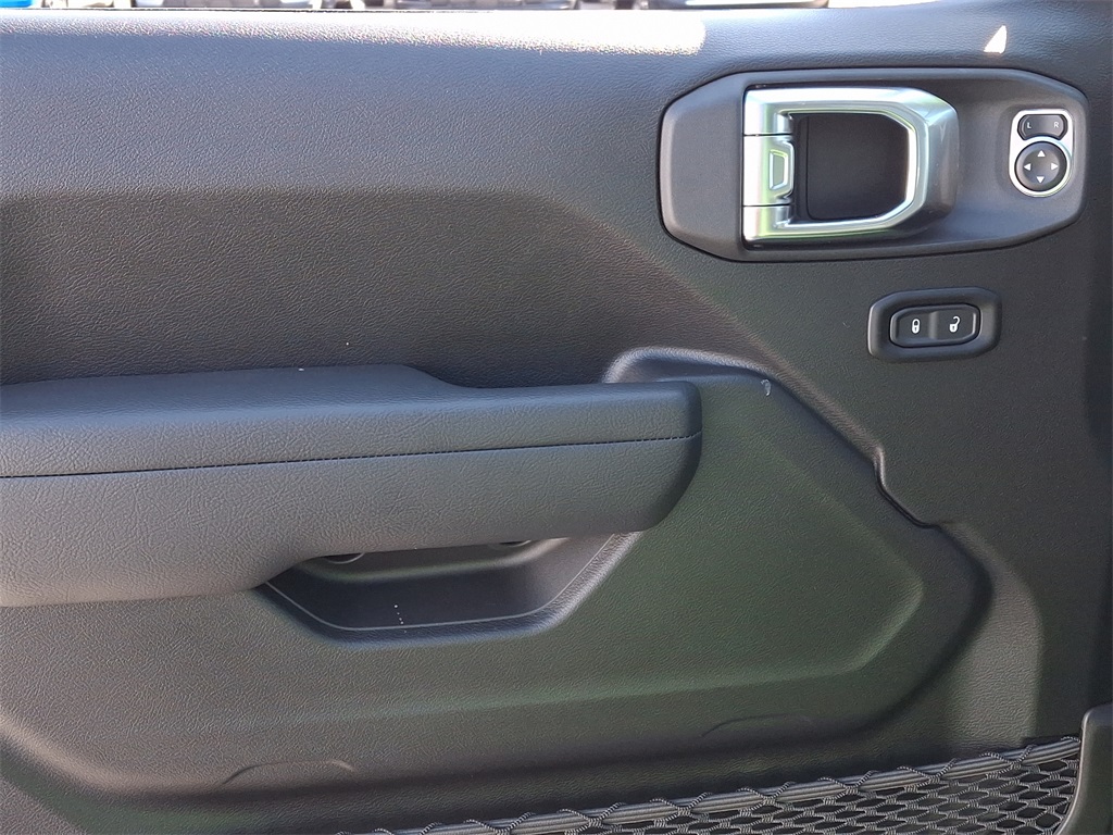 2025 Jeep Wrangler Sport S - Photo 8