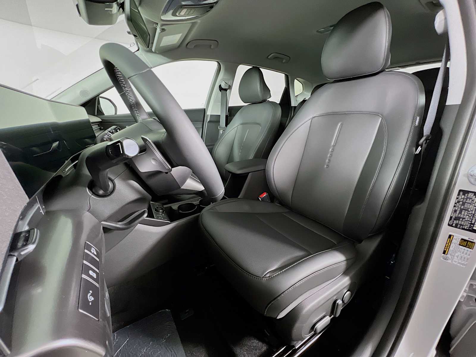 2026 Hyundai Kona SEL Premium - Photo 12