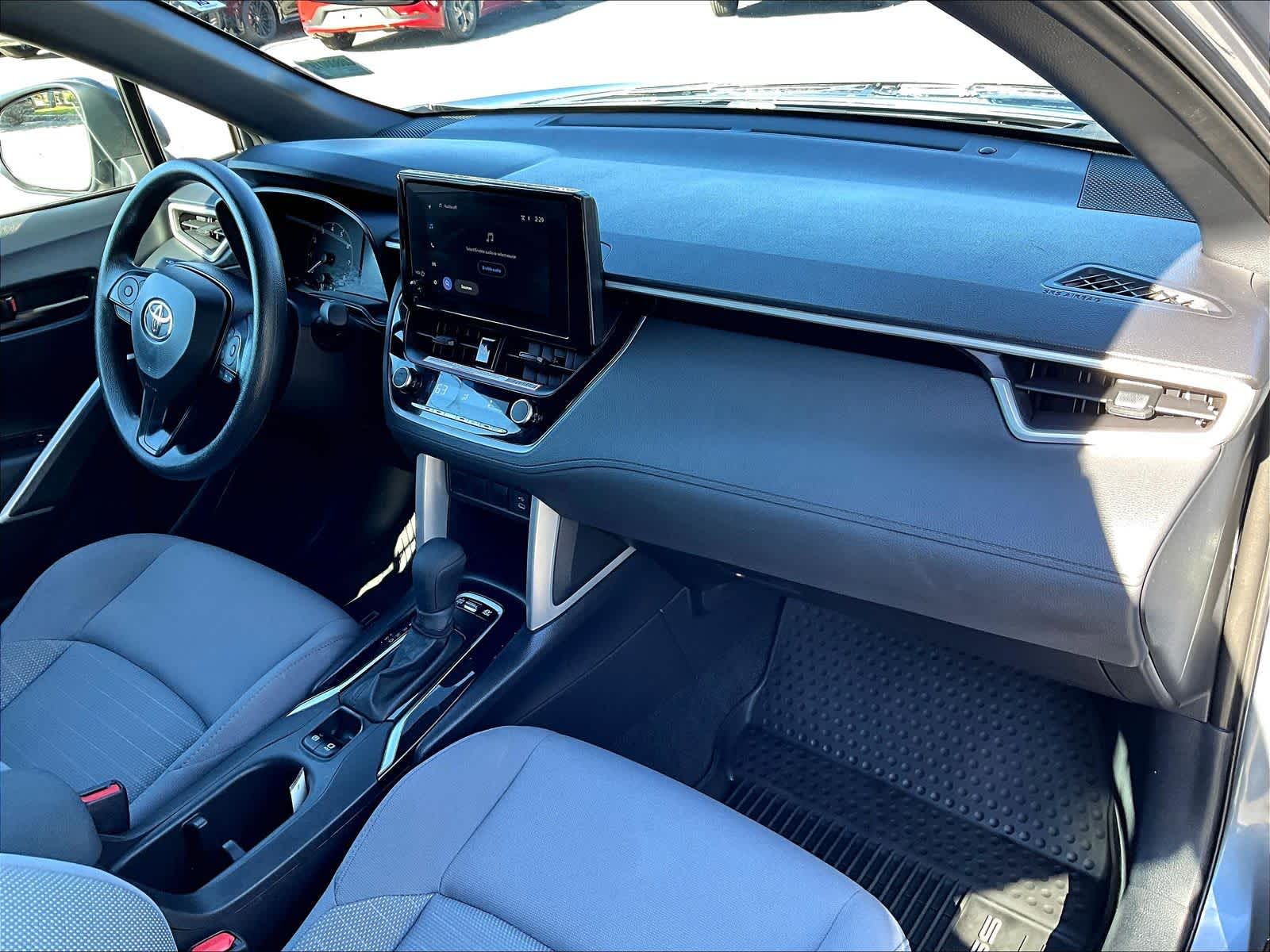 2024 Toyota Corolla Cross Hybrid S - Photo 14