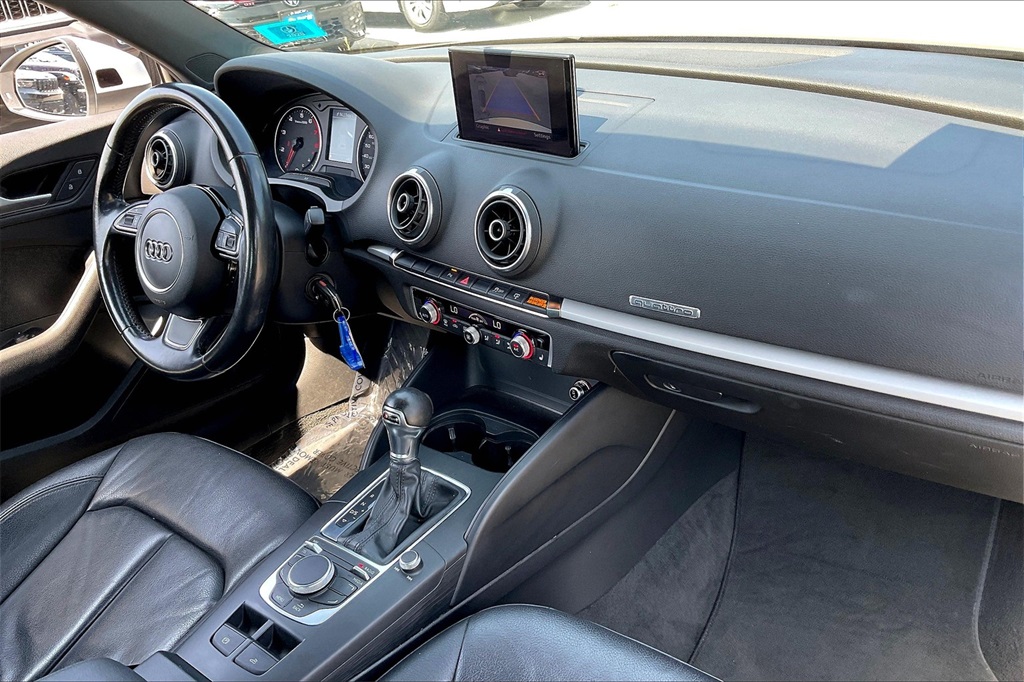 2015 Audi A3 2.0T Premium - Photo 13