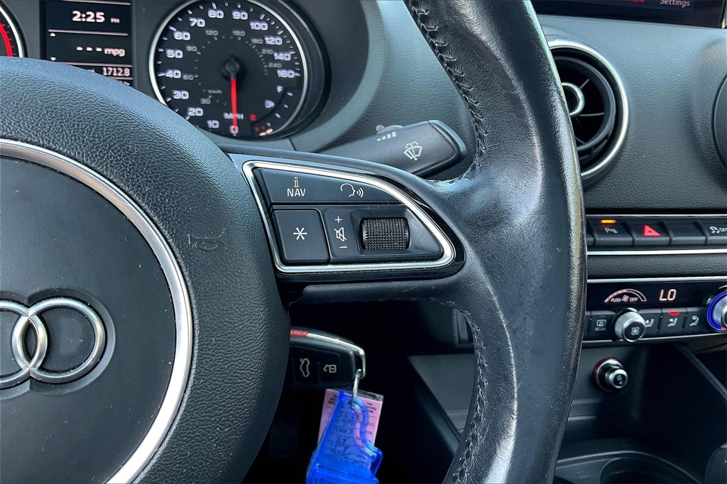 2015 Audi A3 2.0T Premium - Photo 22