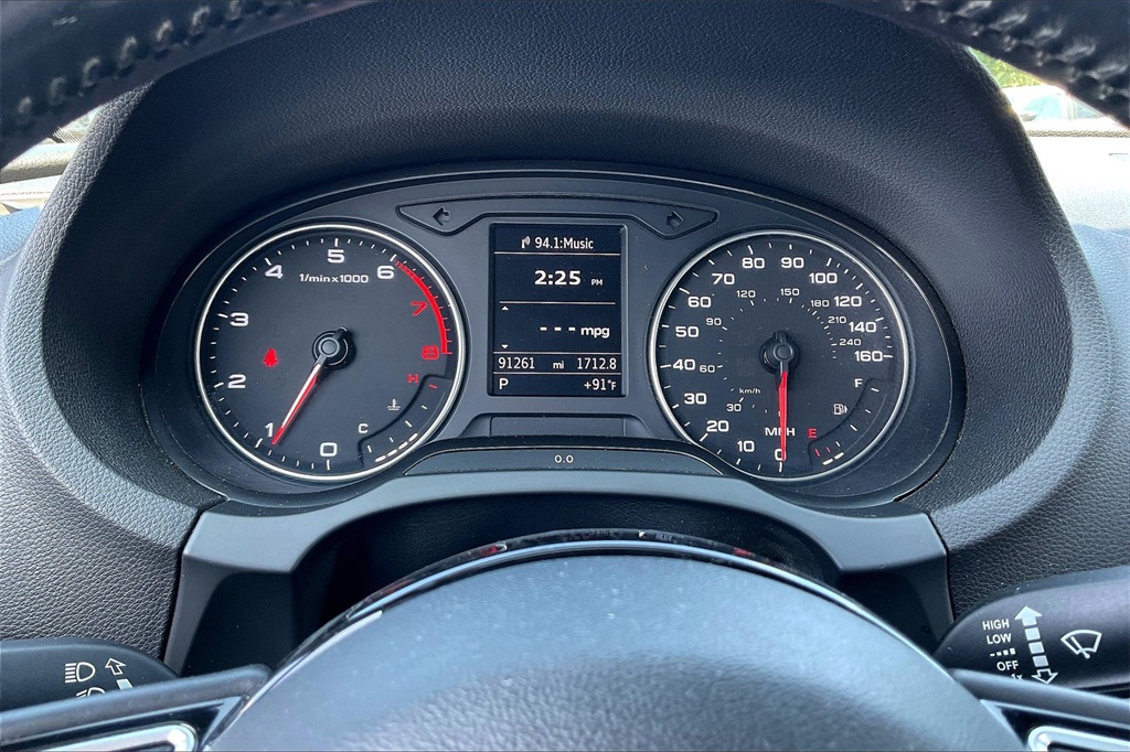 2015 Audi A3 2.0T Premium - Photo 23