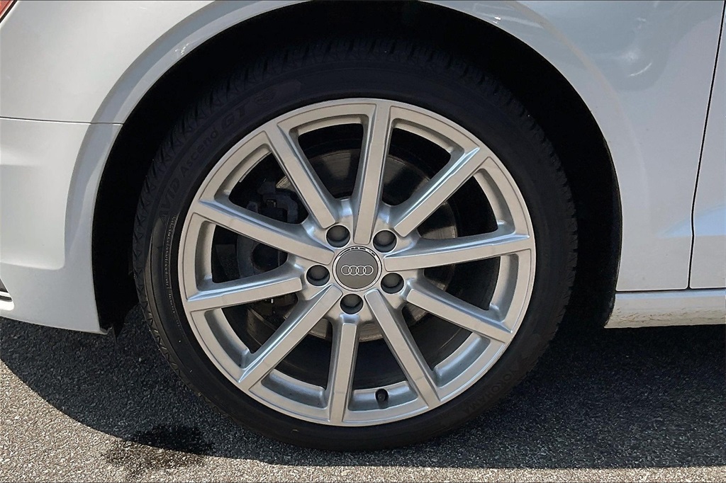 2015 Audi A3 2.0T Premium - Photo 7