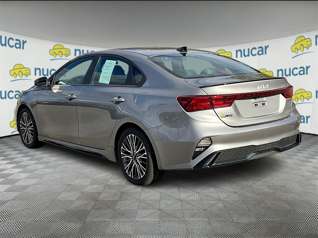 2022 Kia Forte GT-Line - Photo 4