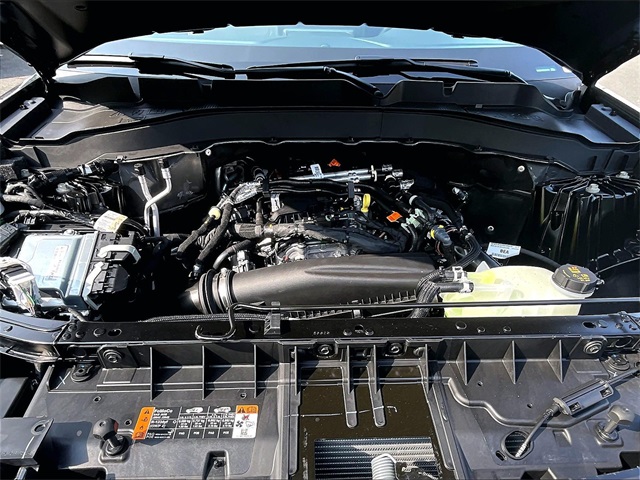 2025 Ford Explorer Active - Photo 12