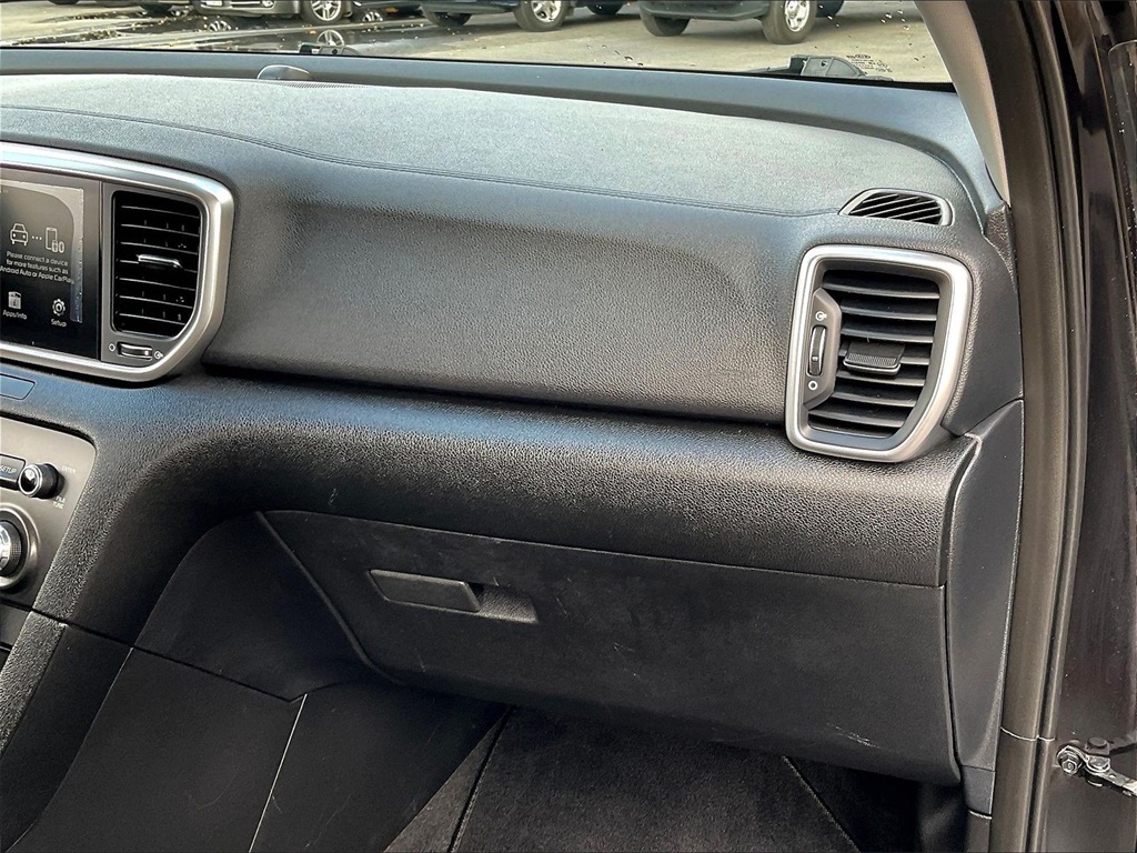 2020 Kia Sportage LX - Photo 12