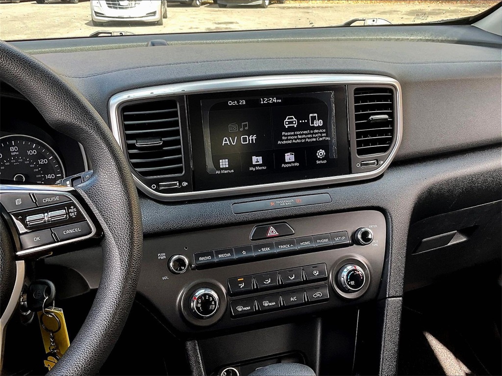 2020 Kia Sportage LX - Photo 17