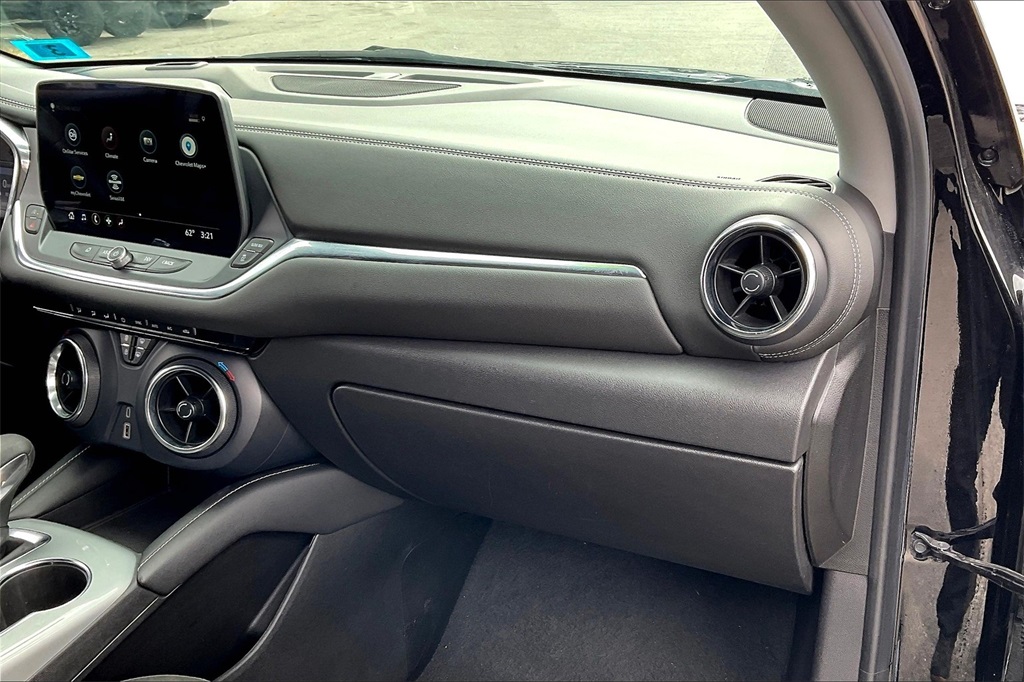 2023 Chevrolet Blazer LT - Photo 12